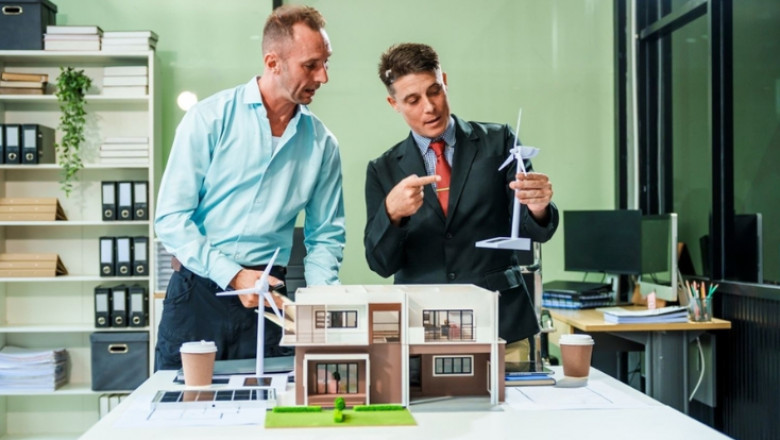 Top Materials for Realistic Dubai Desert Resort Scale Models