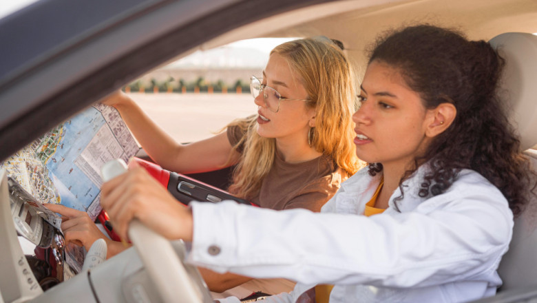 How CDL Driving and Paid Training Programs Can Fast-Track Your Success