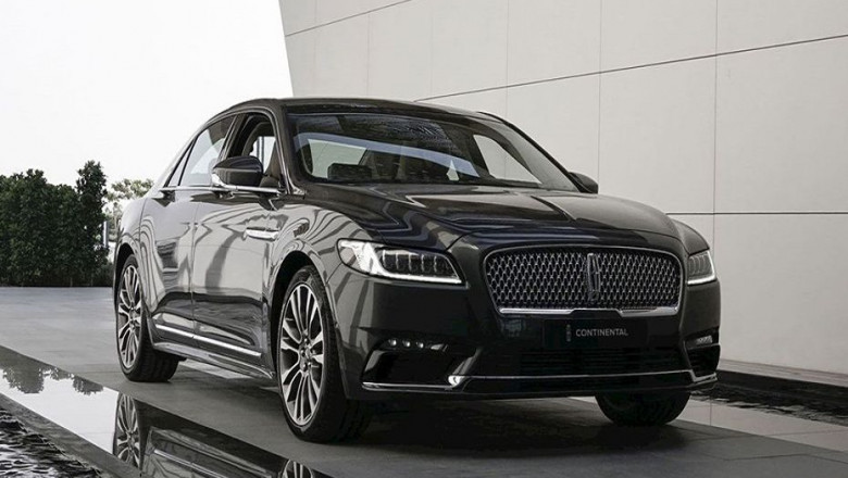 Experience the Best Luxury Chauffeur Service in NJ with Famous Drive