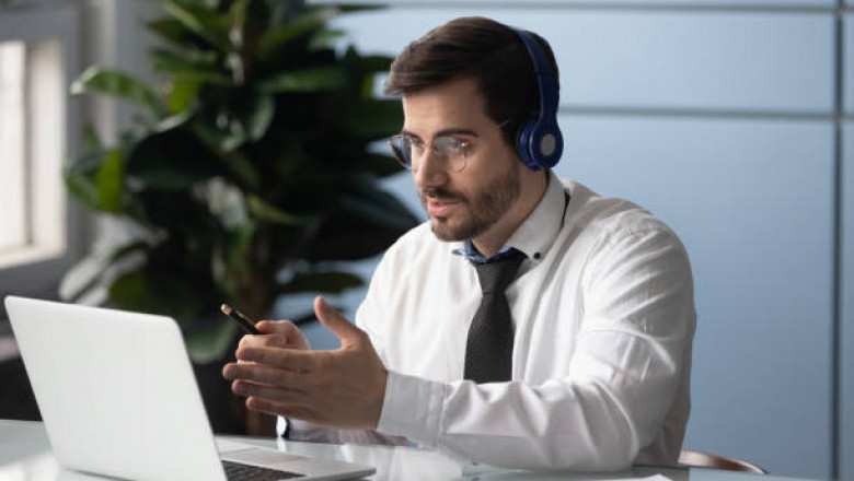 Enhance Hiring with Reliable Video Interview Service