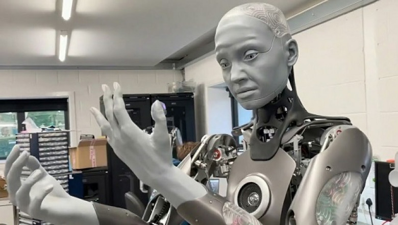 Humanoid Robotics: A Deep Dive into Market Dynamics and Applications