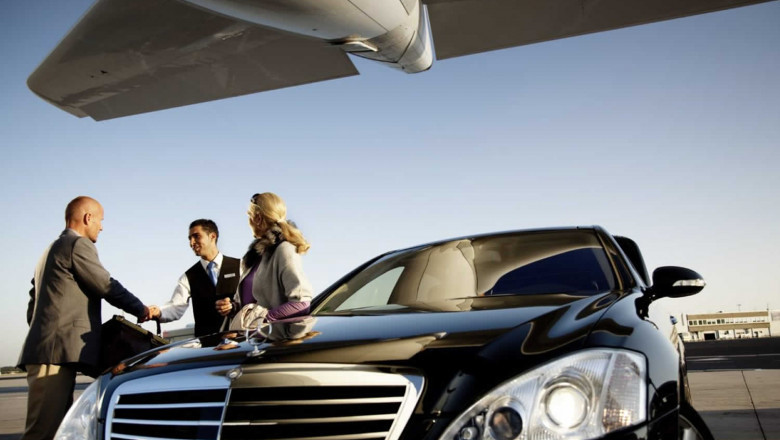 NYC Luxor Limo – The Ultimate Limo Service to/from LGA Airport