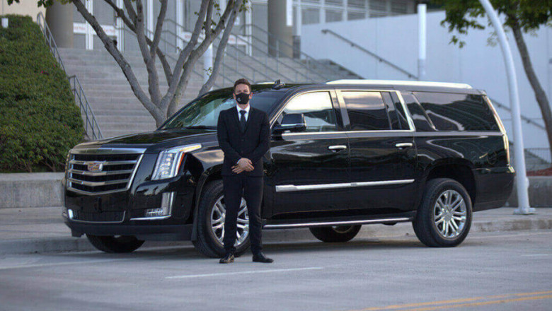 Seamless Journeys: Famous Drive for Your JFK Airport Transfers To Manhattan
