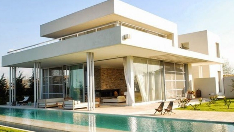 Virtual Real Estate in the Metaverse: The Future of Property Investment