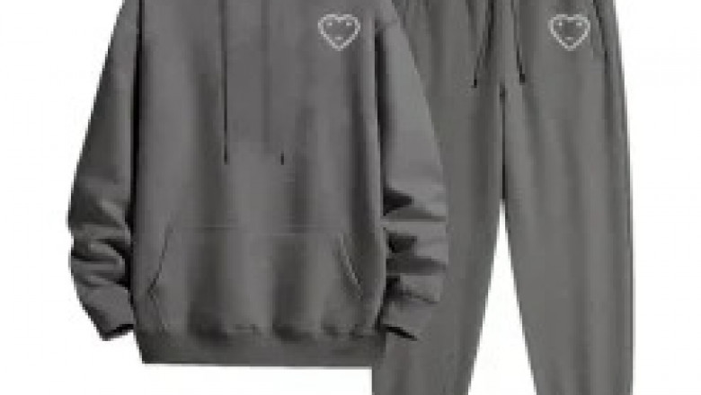 "The Carsicko Tracksuit Everyone’s Rocking This Season"