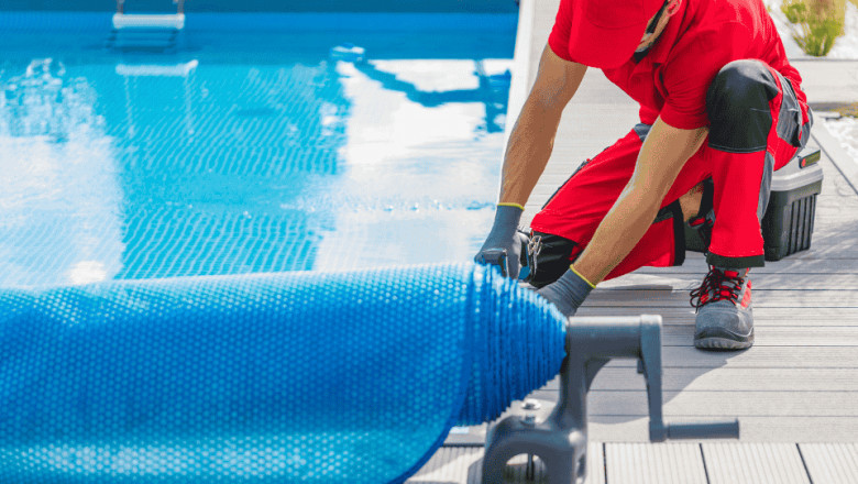 Affordable Pool Cleaning Service in La Riviera, CA