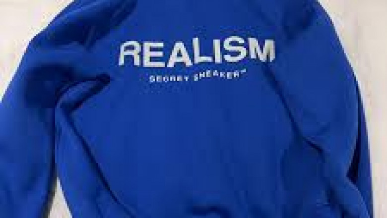 Style Versatility: The Realism Hoodie – One Piece, Infinite Possibilities