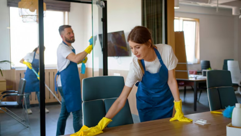 Simple Steps to Keep Your Store Sparkling Every Day