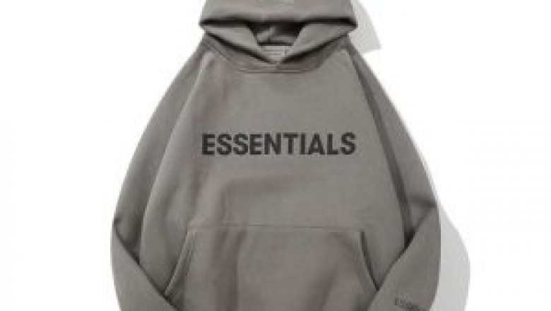 Essentials Pullover Hoodie – Minimal Look, Maximum Daily Warmth