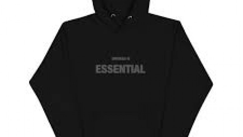Cozy & Clean: Essentials Pullover — Your New Everyday Staple