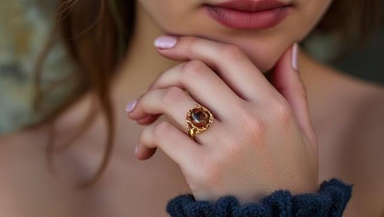 Flame Of The Soul: Awaken Creative Energy With Orange Kyanite Jewelry And Earrings