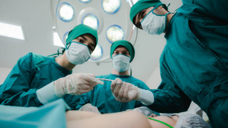 Gynecomastia Surgery in Abu Dhabi: Combining Precision Aesthetics with Emirati Cultural Sensitivity