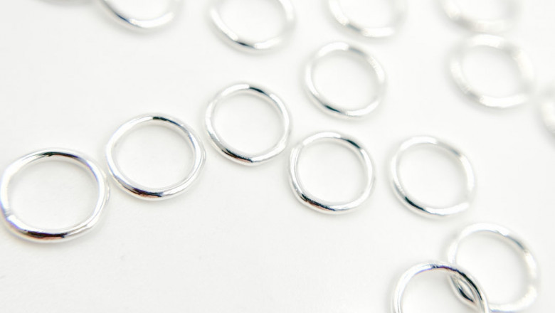Elegant Jewelry Essentials: Jump Rings, 925 Chains & More